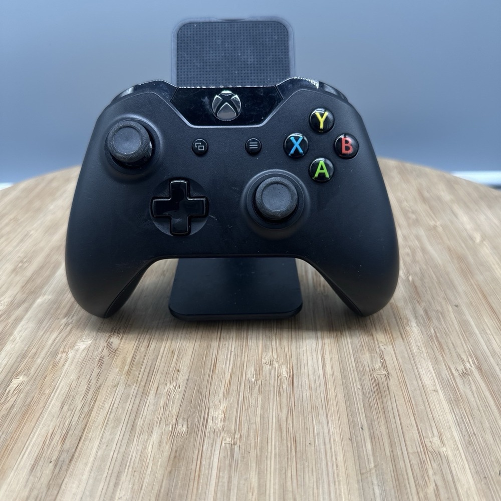 Microsoft Xbox One Wireless Controller Model 1537 Black Tested Works